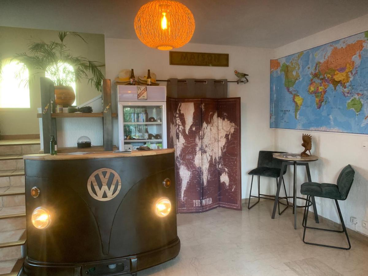Bastide Du Bonheur Saint Donat Acomodação com café da manhã Gréoux-les-Bains Exterior foto